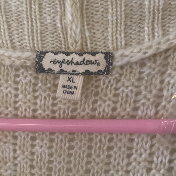 Eyeshadow Clothing No Sleeved Cardigan - Picture 3 of 5